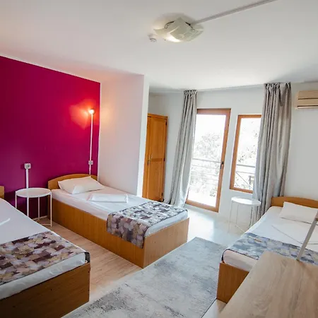 게스트하우스 Almaville Mamaia Năvodari