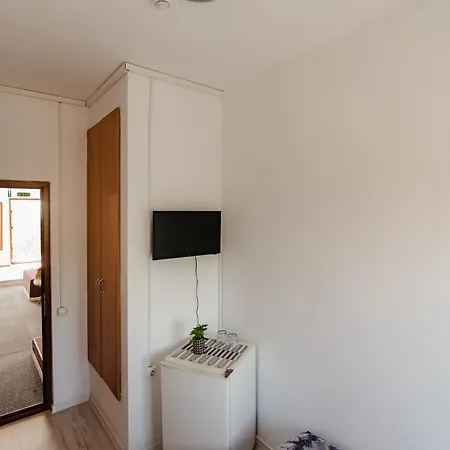 Almaville Mamaia
