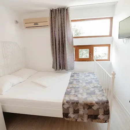 Almaville Mamaia Maison d'hôtes