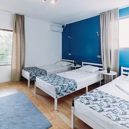 Almaville Mamaia 3* 那沃达利